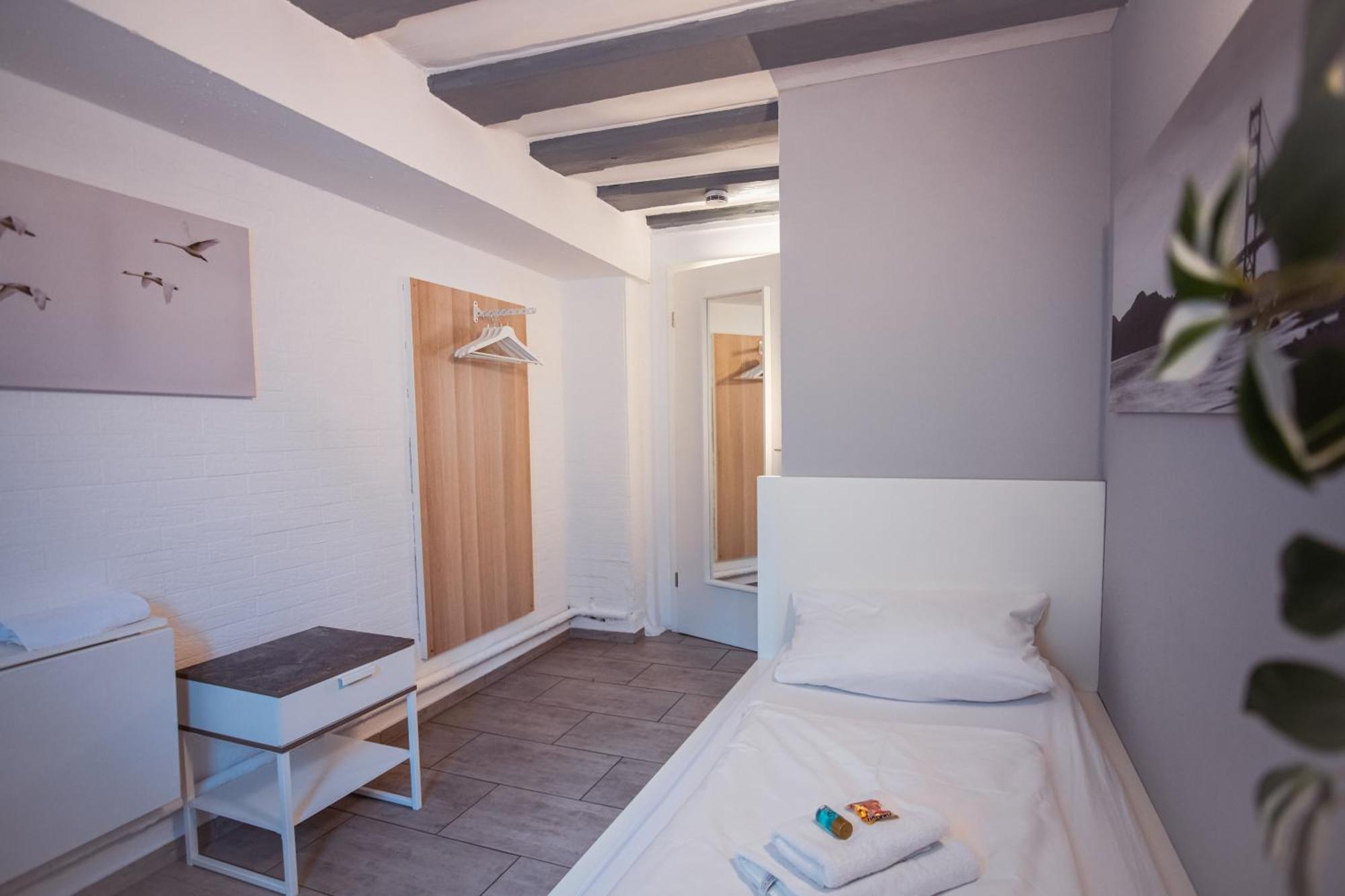 Haus99 Budget Pension & Apartments Fürth 외부 사진