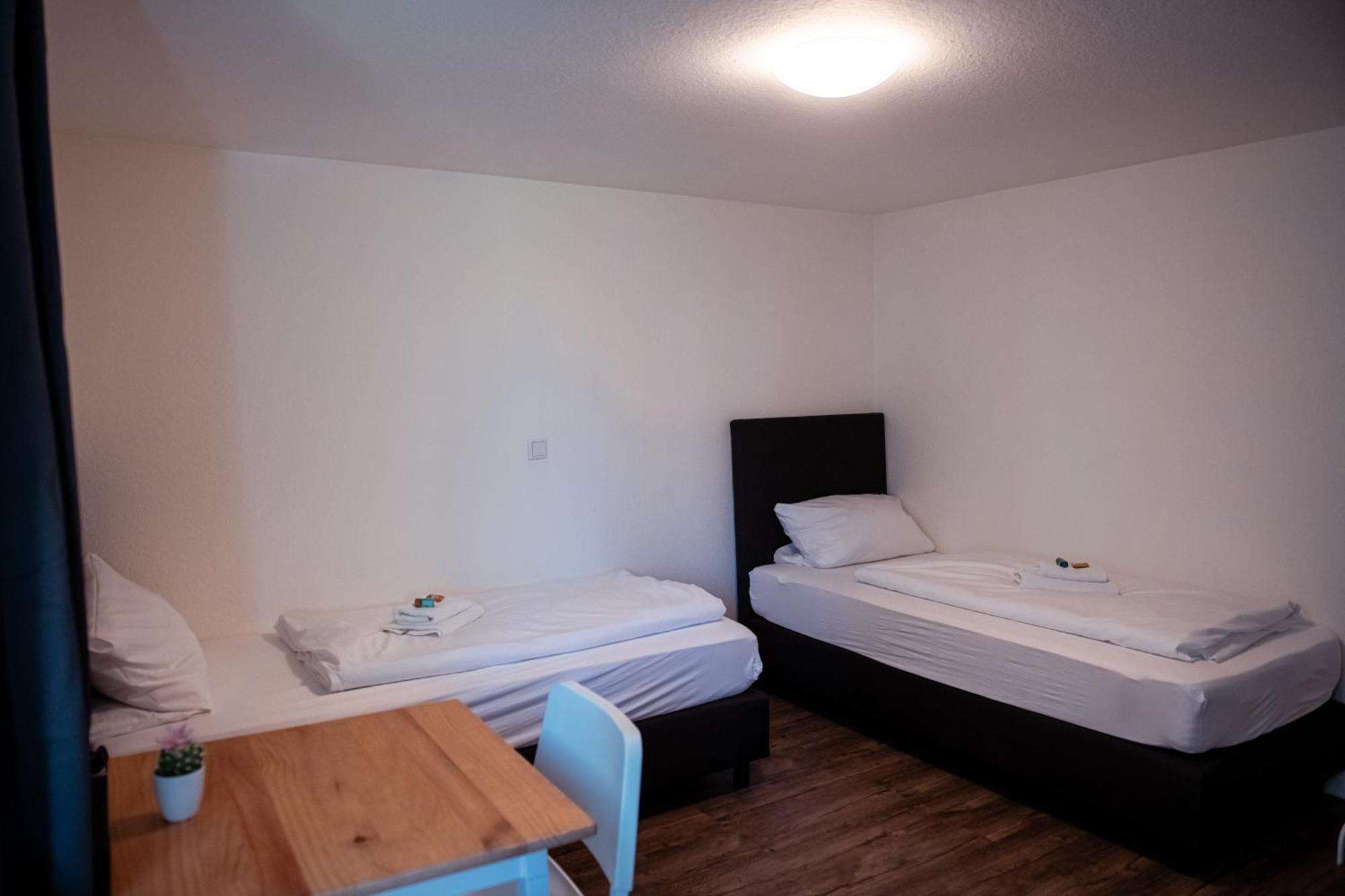 Haus99 Budget Pension & Apartments Fürth 외부 사진